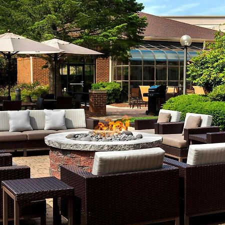 Sonesta Select Newport Middletown Hotel Bagian luar foto