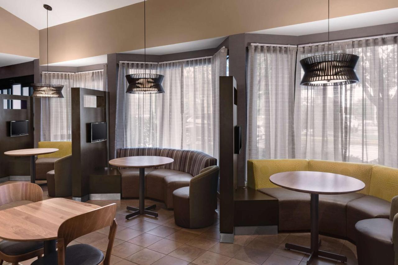 Sonesta Select Newport Middletown Hotel Bagian luar foto